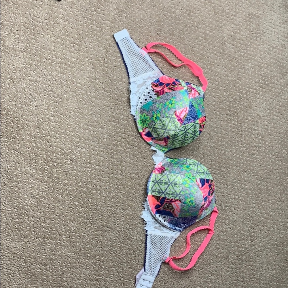 Victoria’s Secret bra